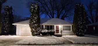 1163 Higgins Ave in Neenah, WI - Building Photo