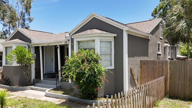 618 17th Ave S in St. Petersburg, FL - Building Photo - Building Photo
