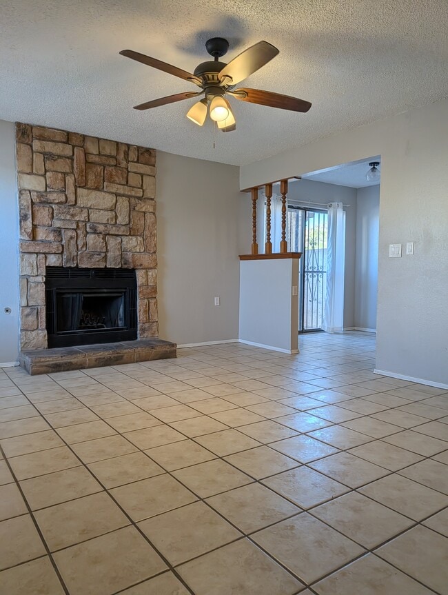 11600 Marsh McCall Way, Unit 11600 Marsh McCall W. C in El Paso, TX - Building Photo - Building Photo