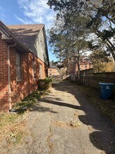 411 S Jackson Ave in Joplin, MO - Building Photo - Building Photo