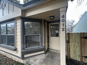 4012 Sunrise Creek Dr in San Antonio, TX - Building Photo - Building Photo