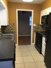 8001 E Indianapolis St in Wichita, KS - Building Photo - Building Photo