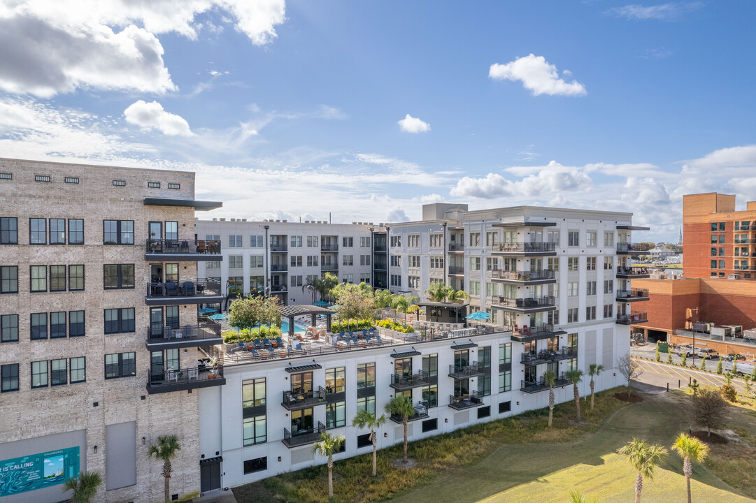 Riverworks in Savannah, GA - Foto de edificio