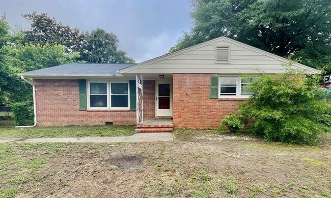 property at 1514 Roxie Ave