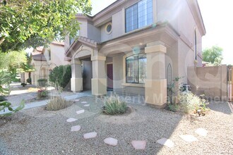 3538 S Cupertino Dr in Gilbert, AZ - Foto de edificio - Building Photo
