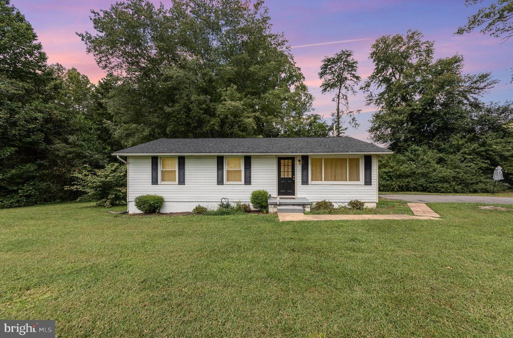 10226 Catharpin Rd in Spotsylvania, VA - Building Photo