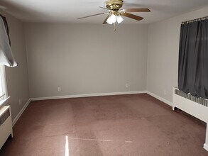 777 20th Ave in East Moline, IL - Building Photo - Building Photo