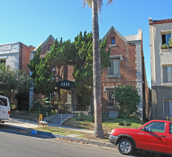 Burton Manor Apartments in Los Angeles, CA - Building Photo - Building Photo