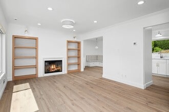 114 Candlewood Dr in Yonkers, NY - Building Photo - Building Photo