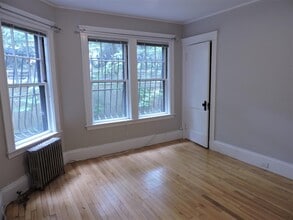 9 Story St, Unit 3 in Cambridge, MA - Foto de edificio - Building Photo