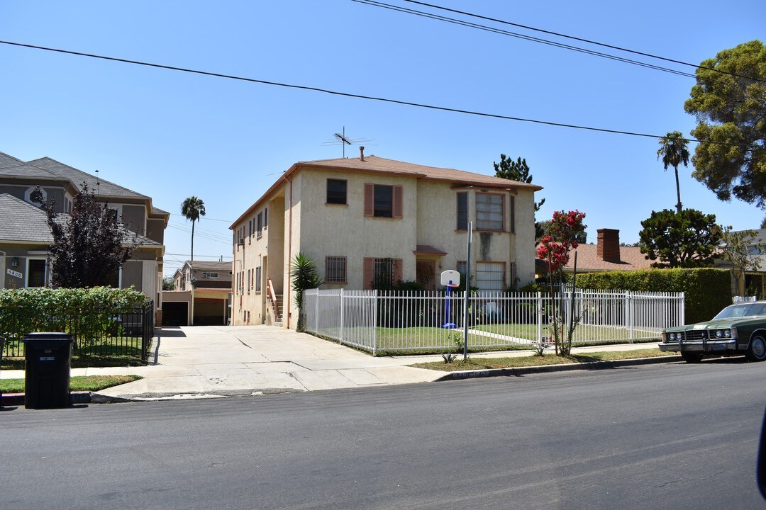 5406 Packard St in Los Angeles, CA - Building Photo