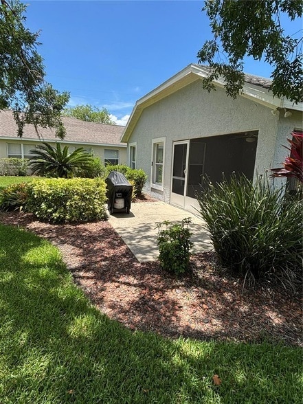 property at 3004 Andover Ct
