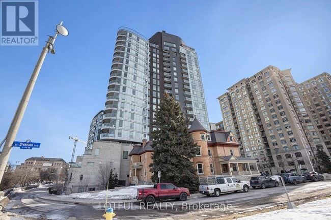 property at 428-428 Sparks St.