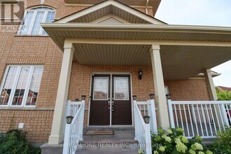 4302 Trail Blazer Way in Mississauga, ON - Building Photo - Building Photo