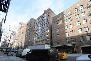 351-357 E 53rd St Apartamentos