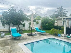 1935 Arthur St in Hollywood, FL - Building Photo - Building Photo