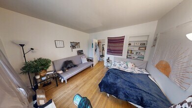 1110 Granger Ave in Ann Arbor, MI - Foto de edificio - Building Photo