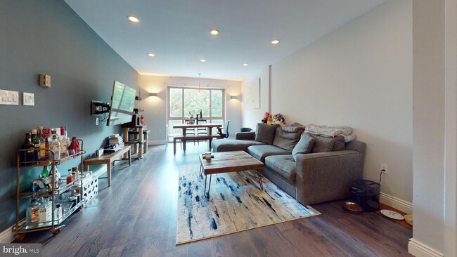 2711 Ordway St NW, Unit Apt 109 in Washington, DC - Building Photo - Building Photo