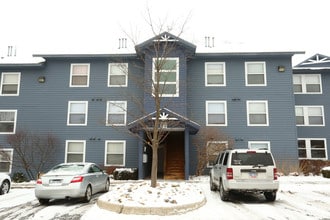 Park Place Apartments in East Lansing, MI - Building Photo - Building Photo