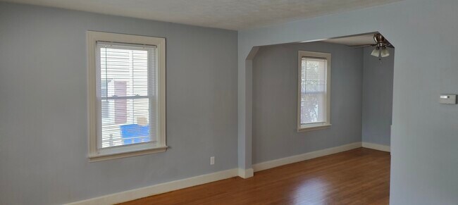 37 Walworth St, Unit 37 Walworth in Worcester, MA - Building Photo - Building Photo