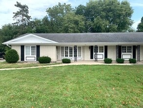 714 N Bridge St in Yorkville, IL - Building Photo - Building Photo