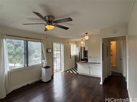 1649 10th Ave in Honolulu, HI - Building Photo