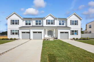 43 Sequoia Dr, Unit 43 Sequoia Drive in Berlin, NJ - Building Photo - Building Photo