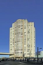 Grand Corniche II in Burnaby, BC - Building Photo - Building Photo