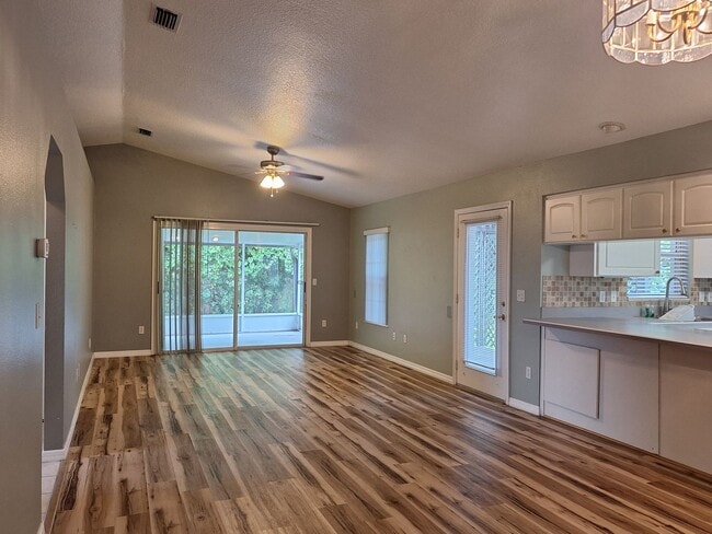 property at 1867 Willow Oak Dr