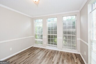 492 Crestwood Ct in Lithonia, GA - Building Photo - Building Photo
