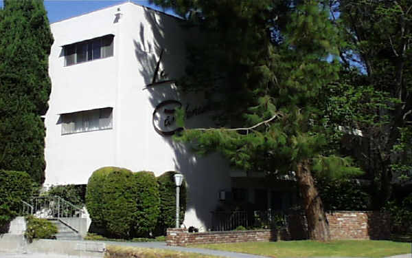 La Camdenada Apartments in Los Angeles, CA - Building Photo