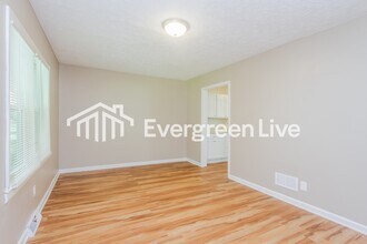 3641 N Sadlier Dr in Indianapolis, IN - Building Photo - Building Photo