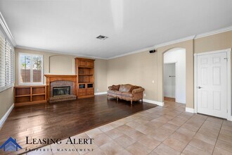 22607 White Wing Way in Santa Clarita, CA - Building Photo - Building Photo