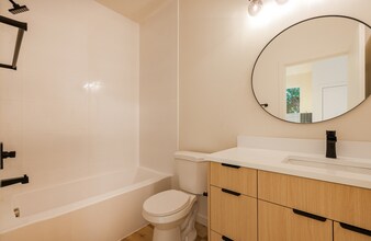 4278 NE Going St in Portland, OR - Building Photo - Building Photo