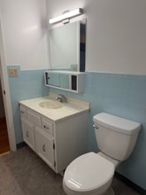 915 W Shenandoah Dr, Unit 915 W Shenandoah in Peoria, IL - Foto de edificio - Building Photo