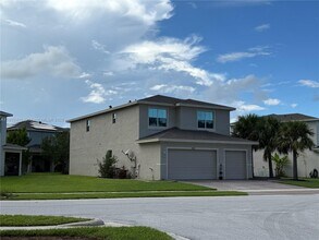 1201 NW Leonardo Cir in Port St. Lucie, FL - Building Photo - Building Photo