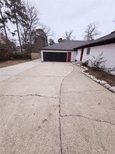 233 Royal Oaks in Huntsville, TX - Building Photo - Building Photo