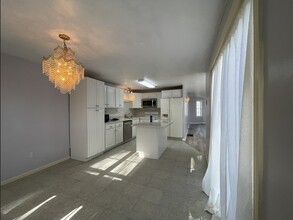 55 Ledgecrest Dr in Worcester, MA - Building Photo - Building Photo