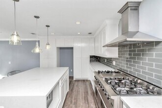12418 Mill Ridge Dr in Cypress, TX - Building Photo - Building Photo