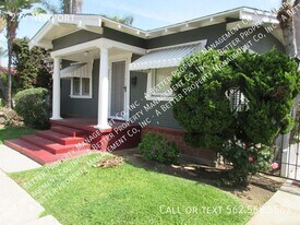 234 Newport Ave in Long Beach, CA - Building Photo