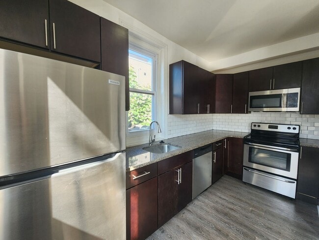 property at 2841 W Girard Ave