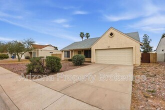 1352 E Todd Dr in Tempe, AZ - Building Photo - Building Photo