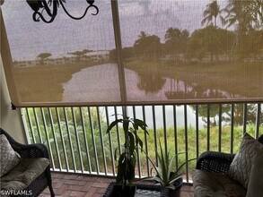 1390 Sweetwater Cove in Naples, FL - Building Photo - Building Photo