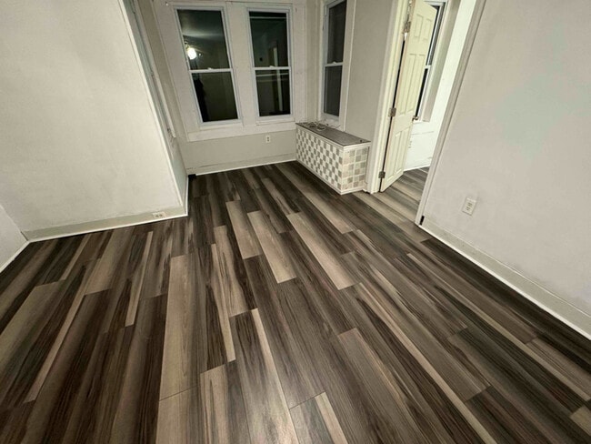 property at 0 E Broad St