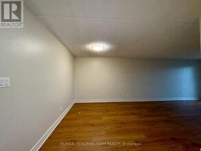 16 Capner St in St Catharines, ON - Building Photo - Building Photo