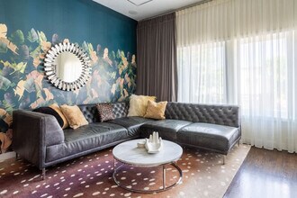 4327 N Western Ave, Unit SI ID1047957P in Chicago, IL - Building Photo - Building Photo