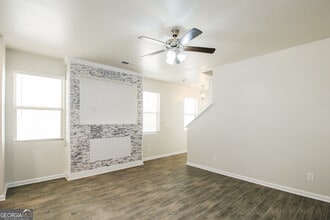 85 Milton Dr in Covington, GA - Building Photo - Building Photo