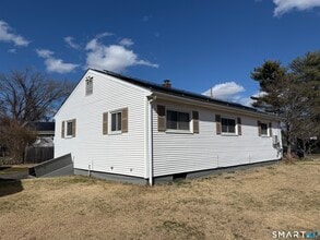 35 Early Ave in Stratford, CT - Building Photo - Building Photo