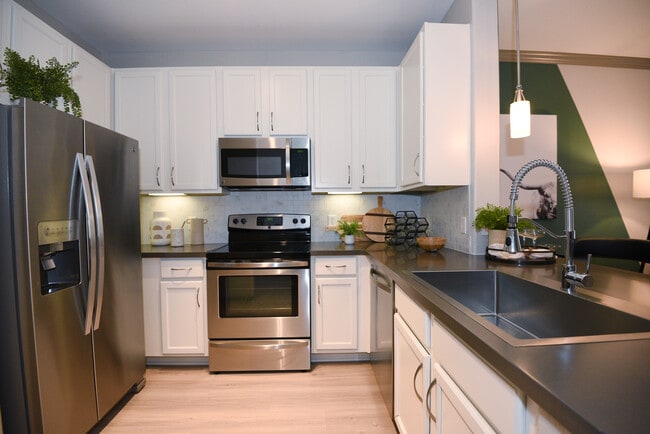 Deseo at Grand Mission in Richmond, TX - Foto de edificio - Building Photo