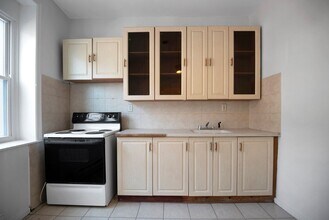 4467 Frankford Ave, Unit 2R in Philadelphia, PA - Building Photo - Building Photo